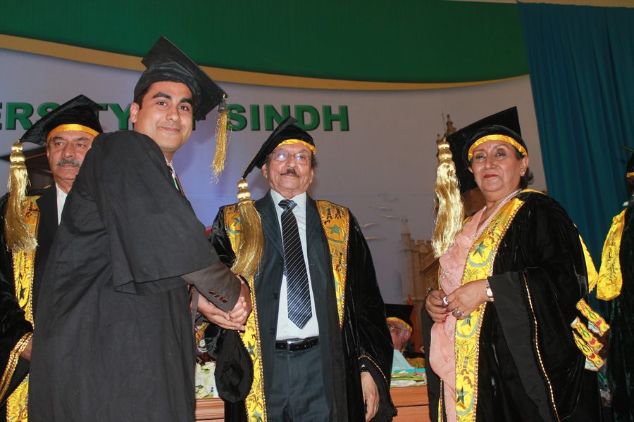 Abbas Korejo receiving recognition at University of Sindh convocation